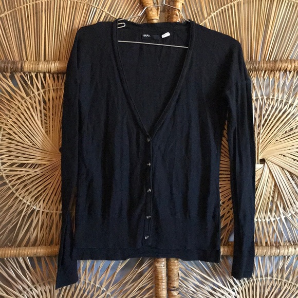 Slim Fit Cardi || - Picture 1 of 4